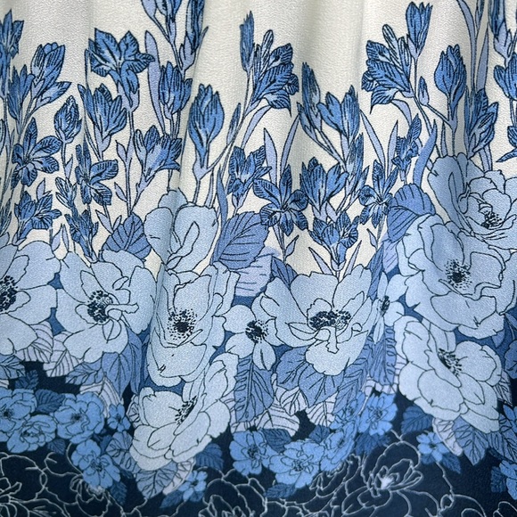 Taylor Dress - Picture 9 of 11